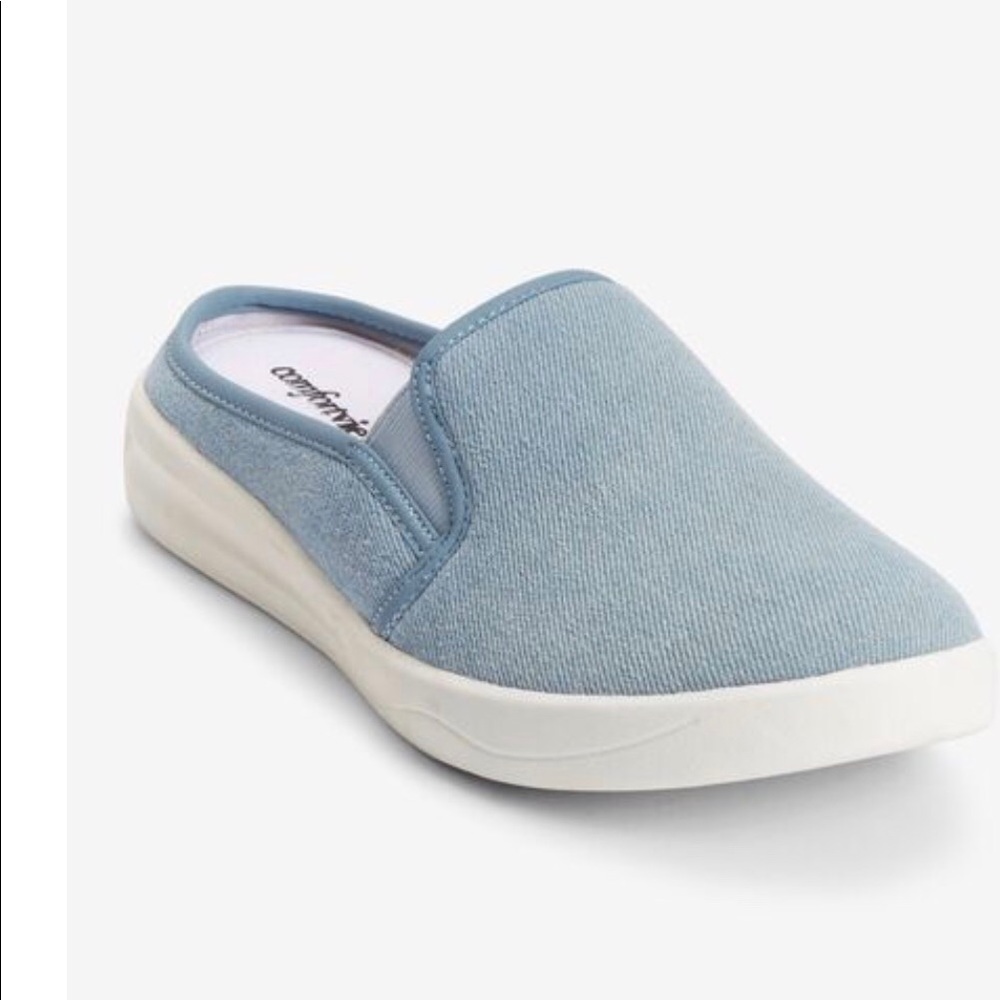 NWT Comfortview Camellia Sneaker Mule in Crambray Denim